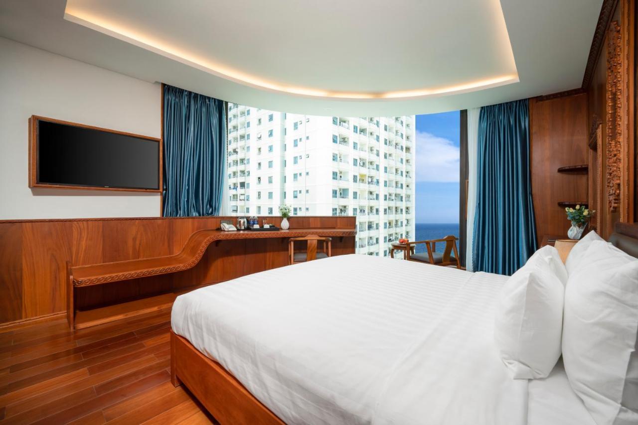 Monalisa Luxury Hotel 다낭 외부 사진
