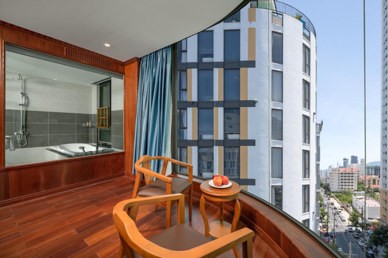 Monalisa Luxury Hotel 다낭 외부 사진