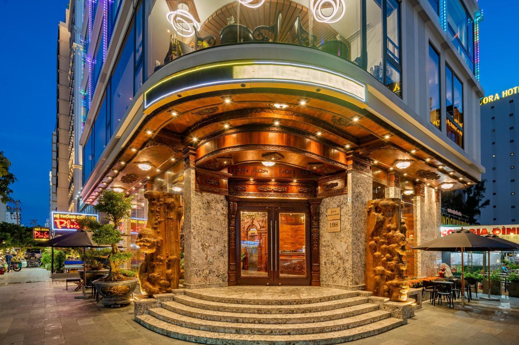 Monalisa Luxury Hotel 다낭 외부 사진