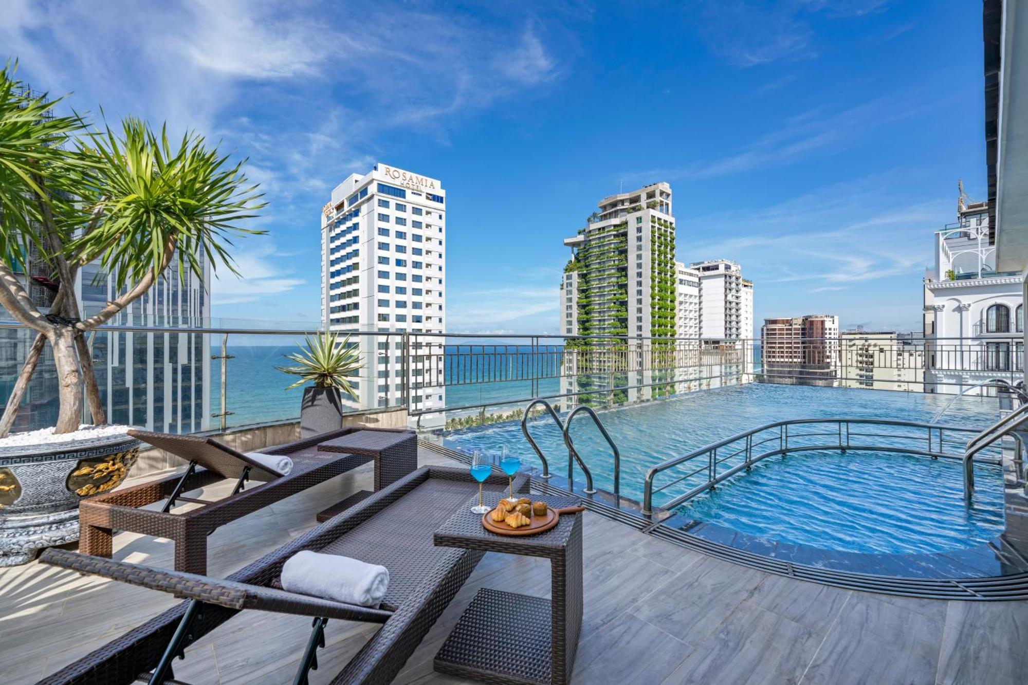 Monalisa Luxury Hotel 다낭 외부 사진